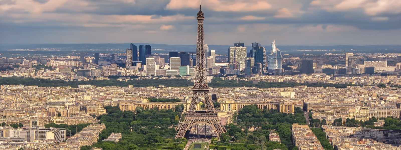 Paris skyline
